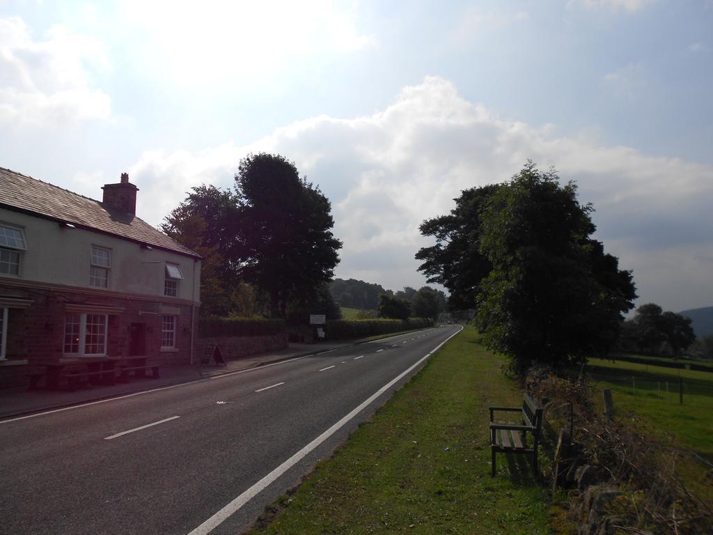 The Shady Oak B&B Whaley Bridge Dış mekan fotoğraf