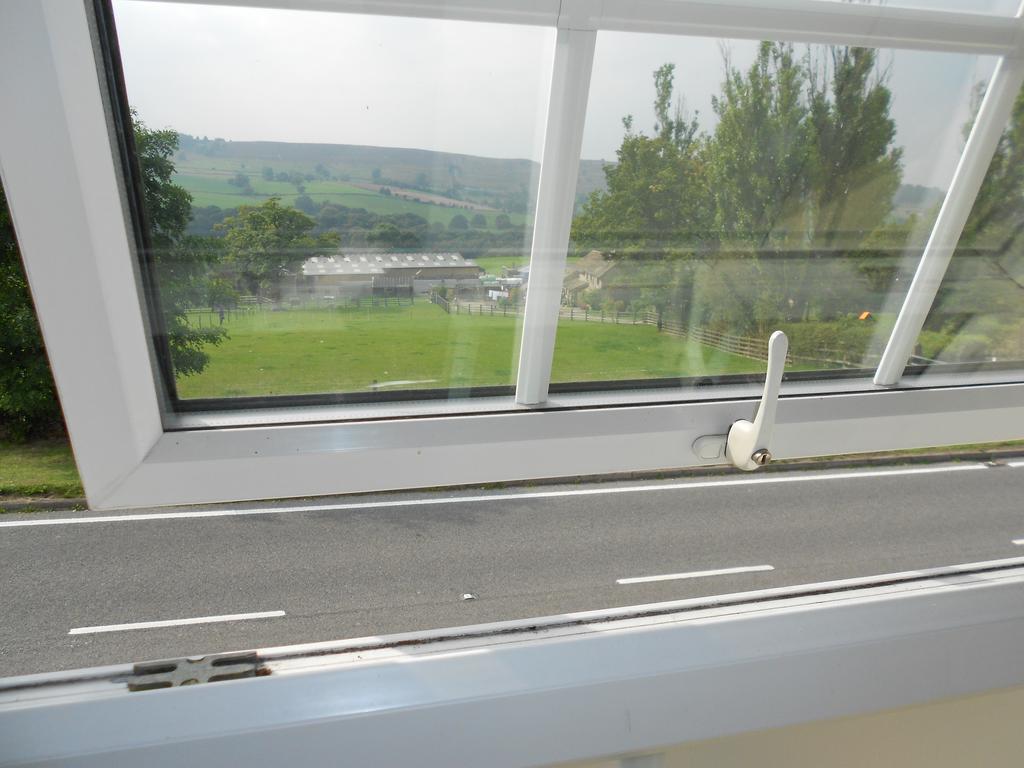 The Shady Oak B&B Whaley Bridge Oda fotoğraf