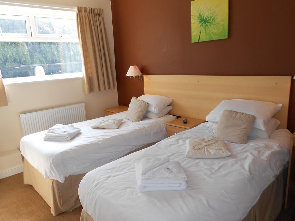 The Shady Oak B&B Whaley Bridge Oda fotoğraf